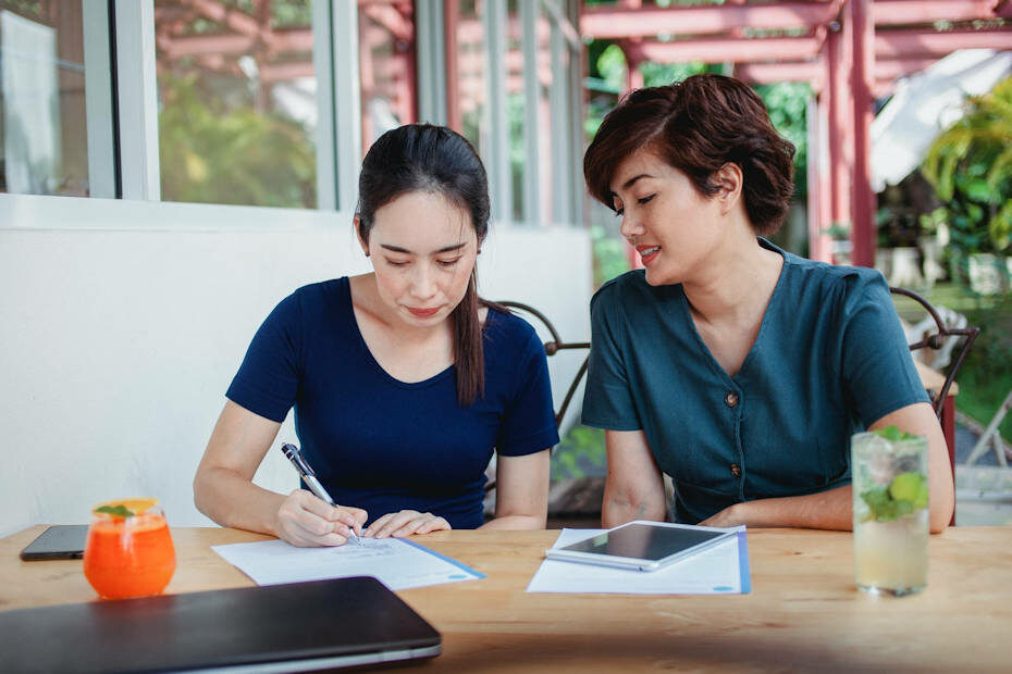 partners form a partnership with a partnership agreement