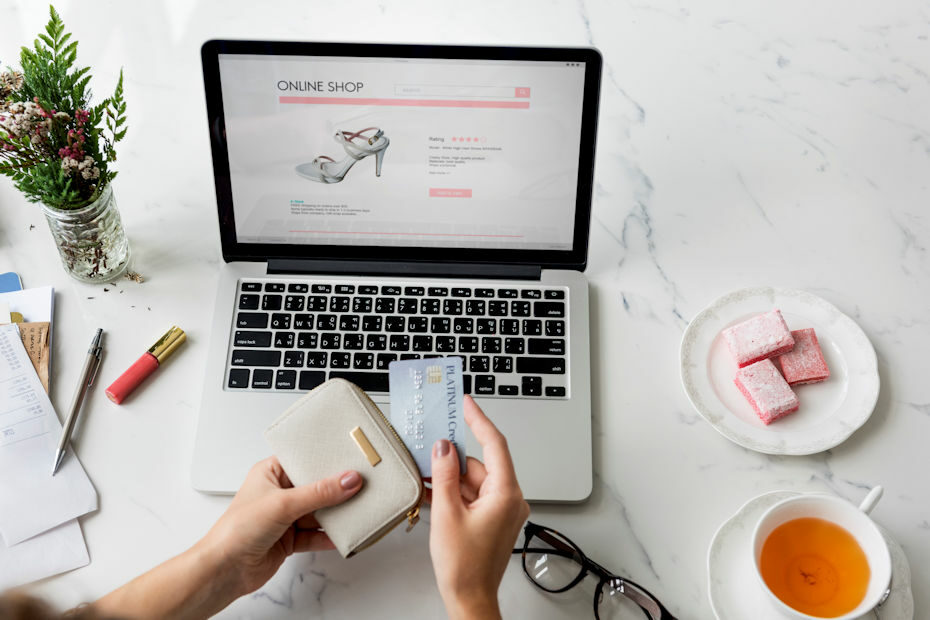 Online shopping and credit card payments go together and so does Square Online store with Square payment processing